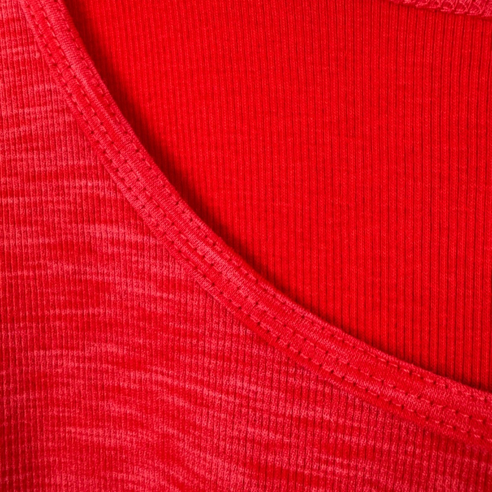 MOSSIMO Basic Fine Ribbed Red Tank Top NWT / Plus 4X - Picture 9 of 13